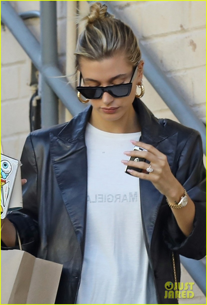 hailey bieber shows off some leg while heading to a meeting 044354639