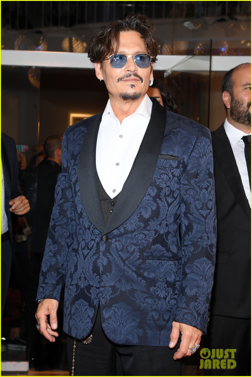 johnny depp premieres waiting for the barbarians at venice film festival 054346222