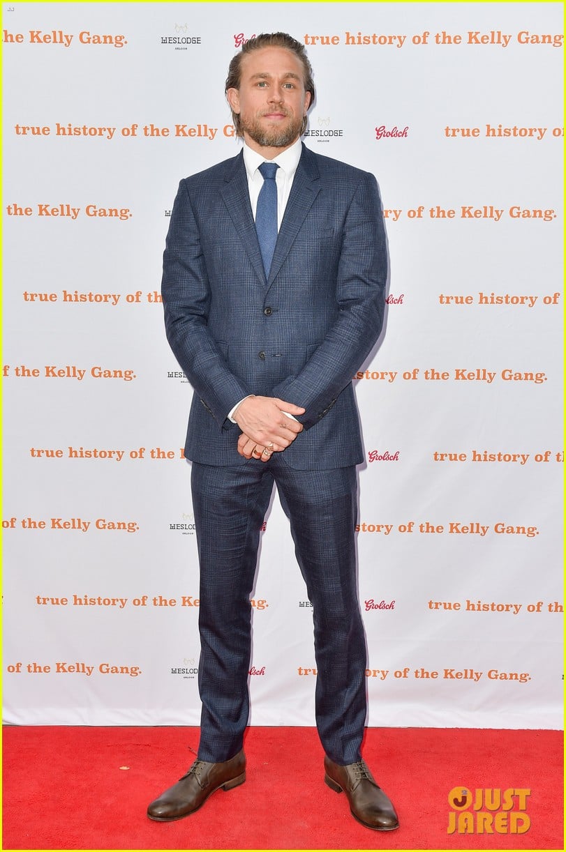 charlie hunnam suits up true history of the kelly gang tiff 024351428