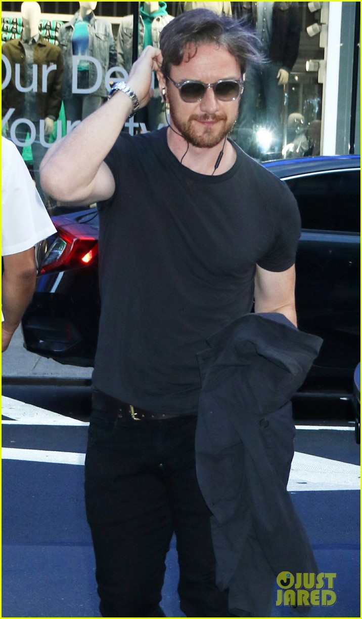 james mcavoy good morning america appearance 024352543