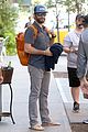 thomas rhett is all smiles during day out in nyc 01