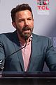 ben affleck supports kevin smith jason mewes hands footprint ceremony 15