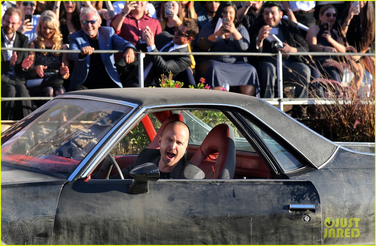 bryan cranston supports aaron paul at breaking bad movie premiere 084367485