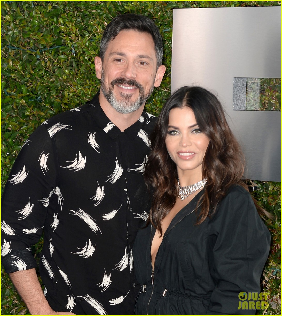 Pregnant Jenna Dewan's Boyfriend Steve Kazee Cradles Her Baby Bump on