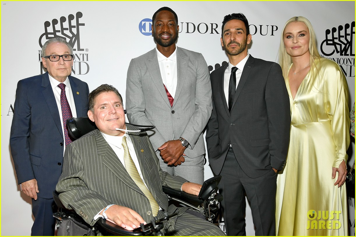 dwyane wade and lindsey vonn team up for great sports legends dinner paralysis 06