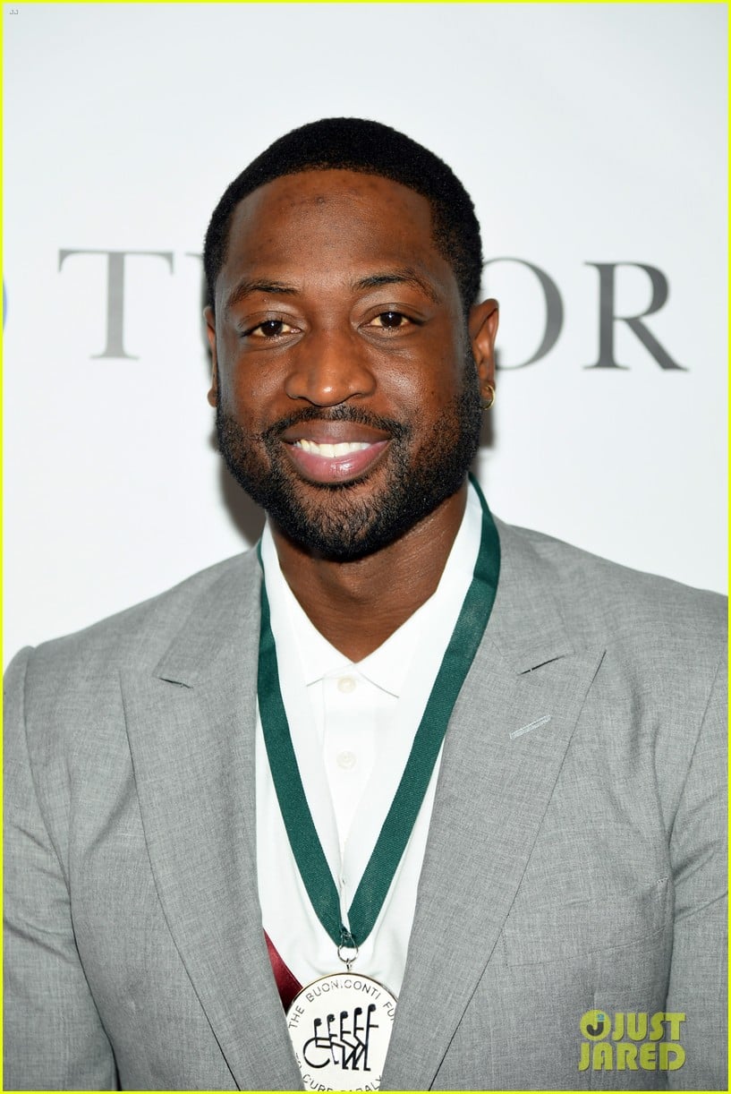 dwyane wade and lindsey vonn team up for great sports legends dinner paralysis 14