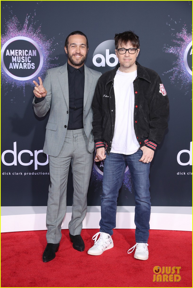 diplo and others american music awards 2019 054393508