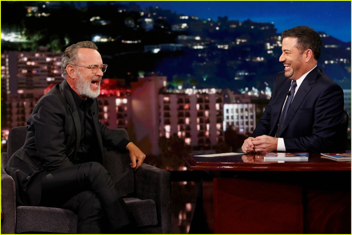 Tom Hanks Reacts to 'Jeopardy' Contestants Not Knowing Him Photo(01)
