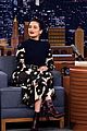 jenny slate describes on fallon ruining her fiance proposal with a mouthful of sausage 01