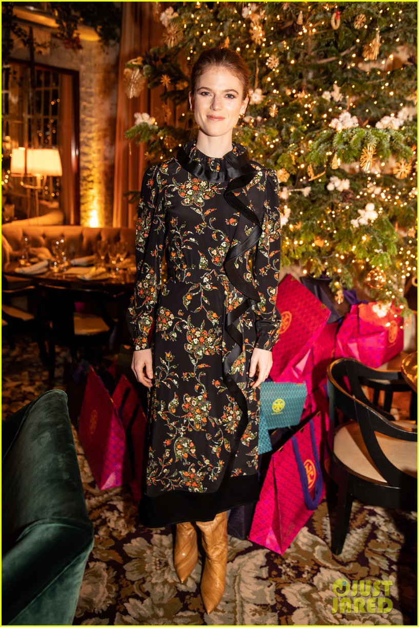 rose leslie ellie bamber tory burch holiday party 024397441