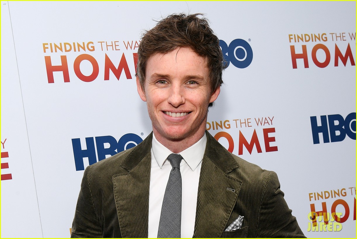 eddie redmayne supports jk rowling finding the way home premiere 13