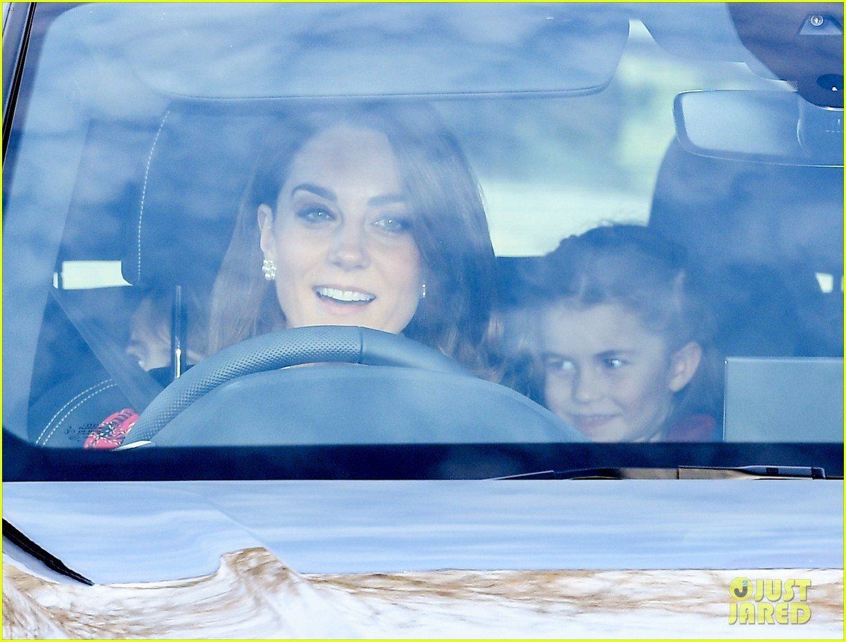 Prince Louis, Princess Charlotte, & Prince Join Duchess Kate