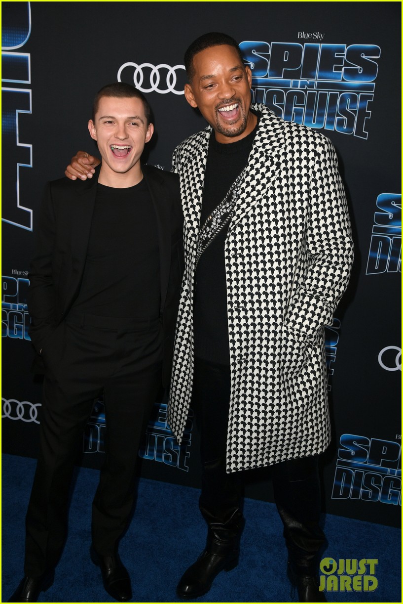 tom holland will smith spies disguise premiere 034398098