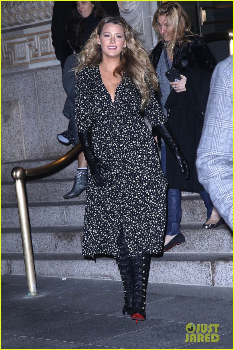 blake lively sister mom attend rhythm premiere second look 094425195