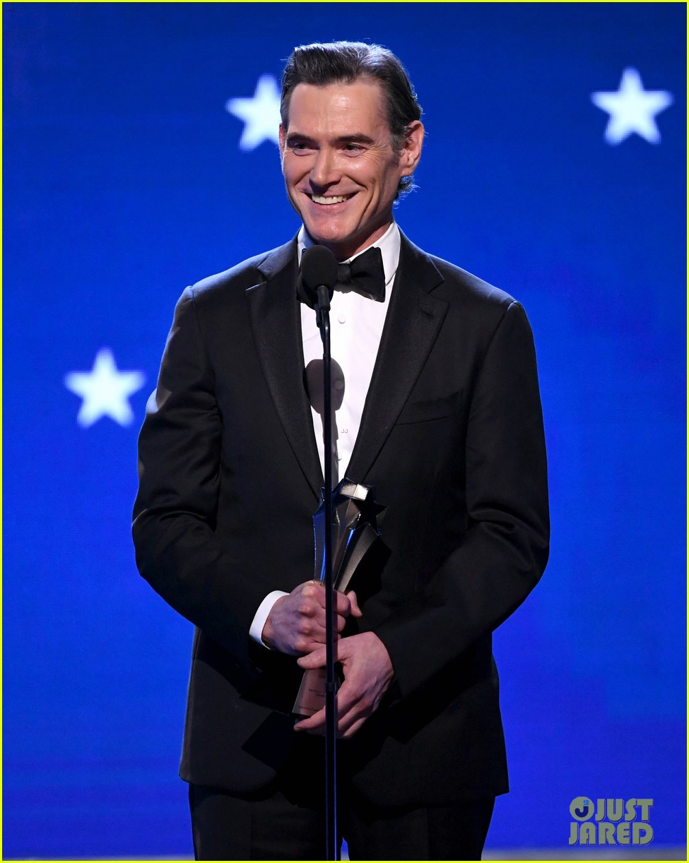 Billy Crudup & Jean Smart Win Supporting Acting Awards at Critics