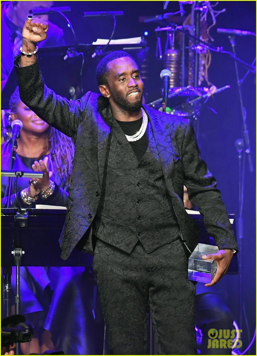 diddy joined by all six kids pre grammys gala 084422381