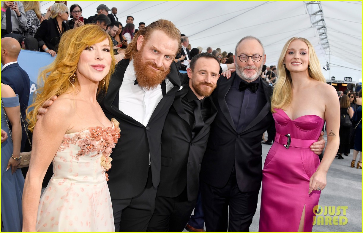 Peter Dinklage Wins First (& Final) SAG Award for 'Game of Thrones