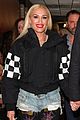 gwen stefani more outfits at grammys 2020 01