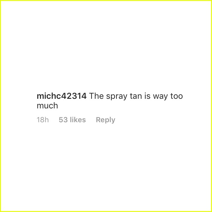 sarah hyland responds spray tan comment 014419785
