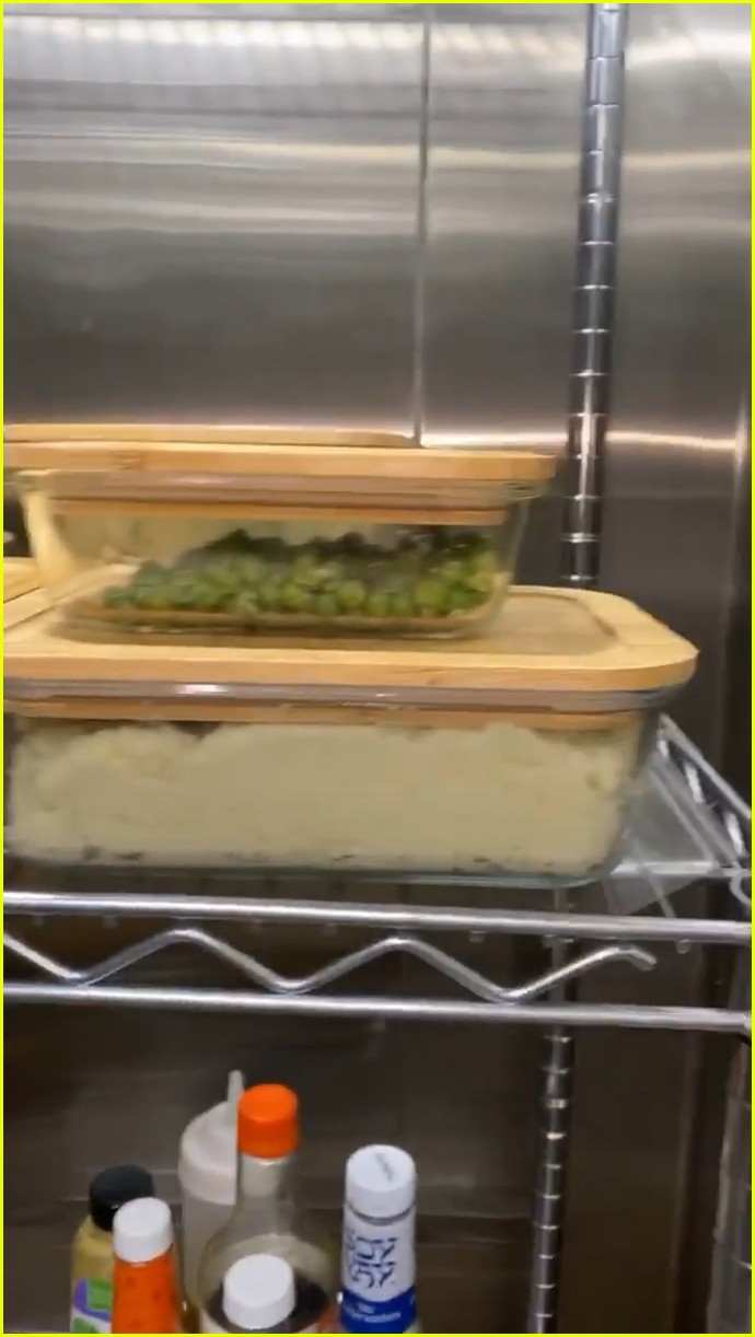 Kim Kardashian Gives a Tour of Her Kitchen, Complete with Multiple(02)