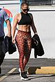 jennifer lopez abs for days at gym 05