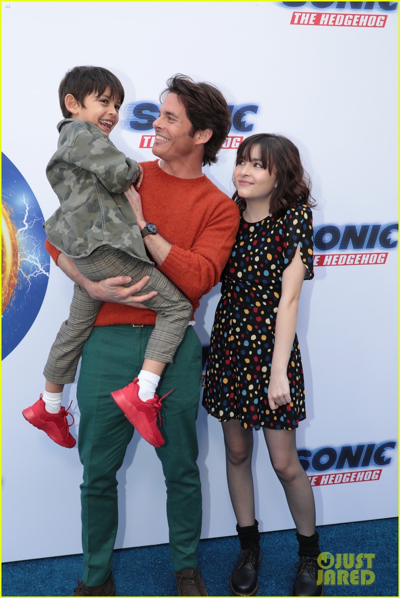 james marsden brings william mary sonic the hedgehog event 294421945