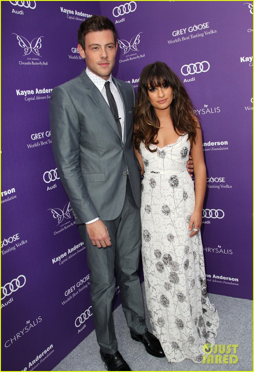 lea michele pays tribute to cory monteith 014416881