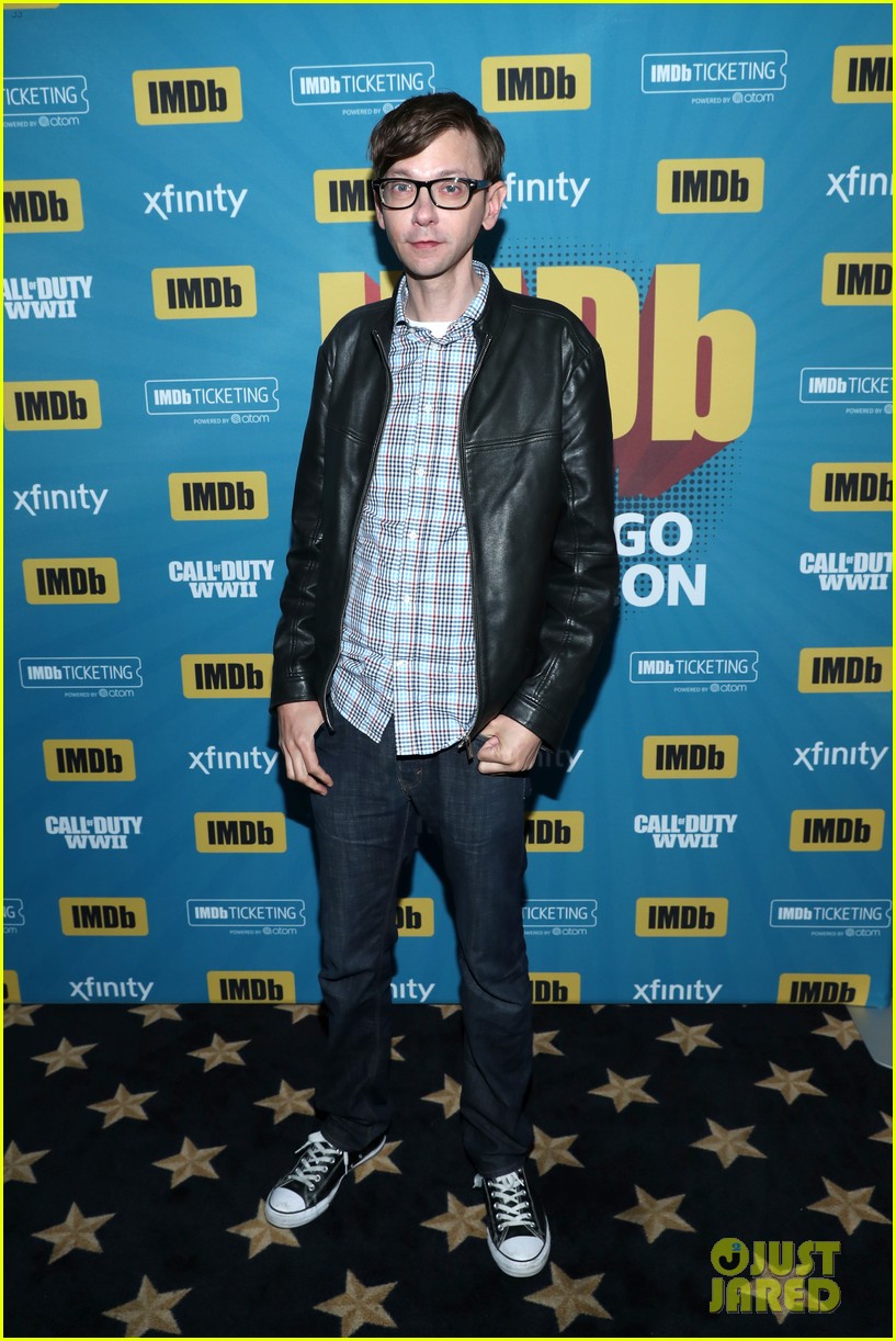 dj qualls comes out as gay 21