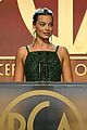 margot robbie reese witherspoon skip red carpet producers guild 03