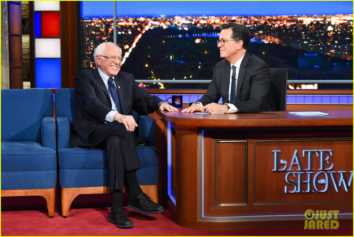bernie sanders responds to larry david requesting he drop out to avoid snl sketches 03