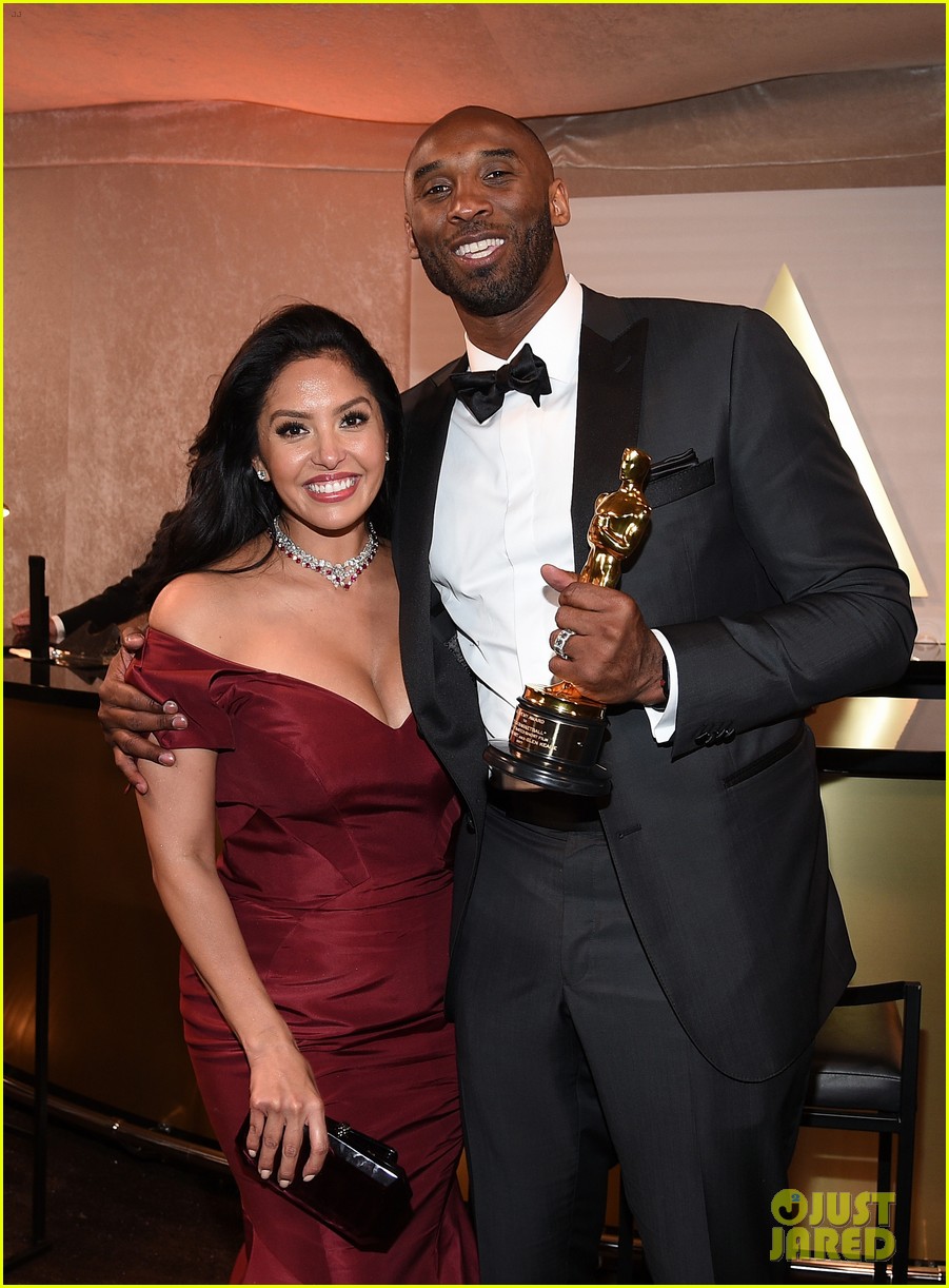 Kobe Bryant & Wife Vanessa Had Deal to 'Never Fly on a Helicopter