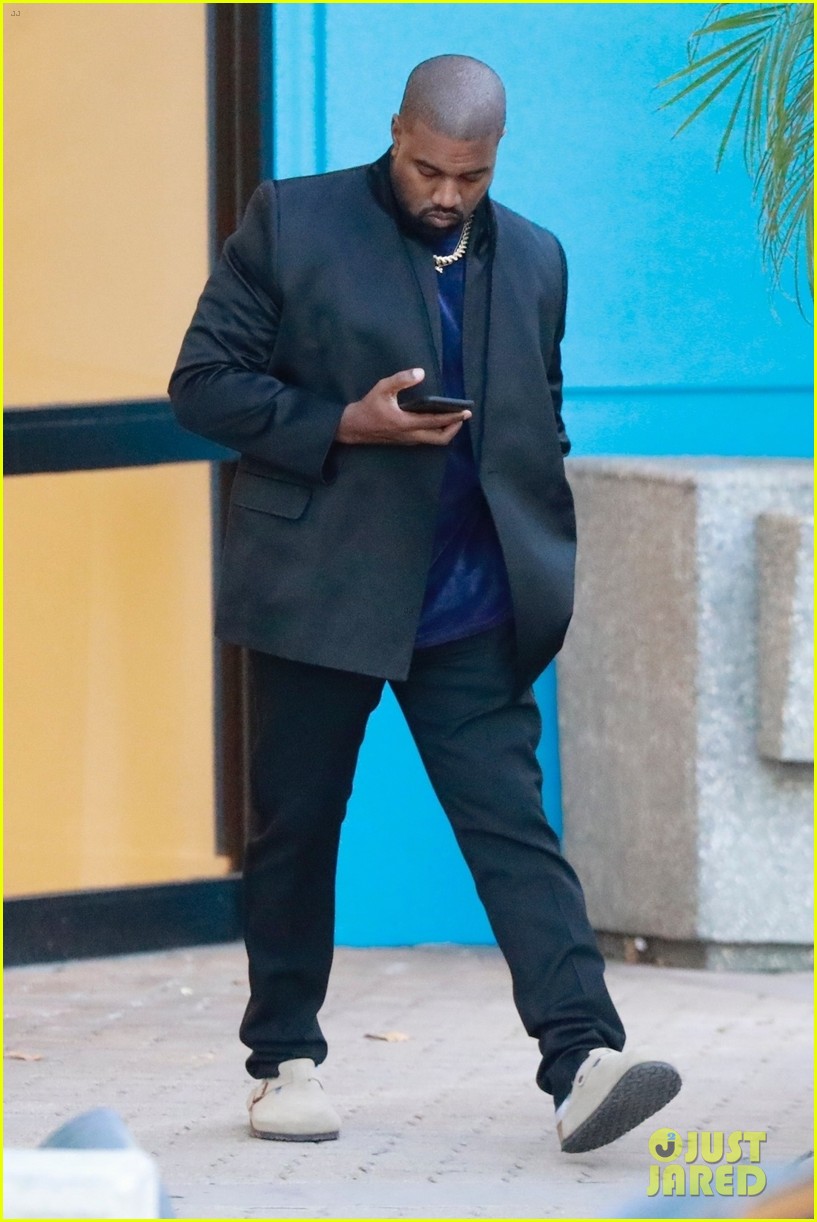 kanye supreme blazer