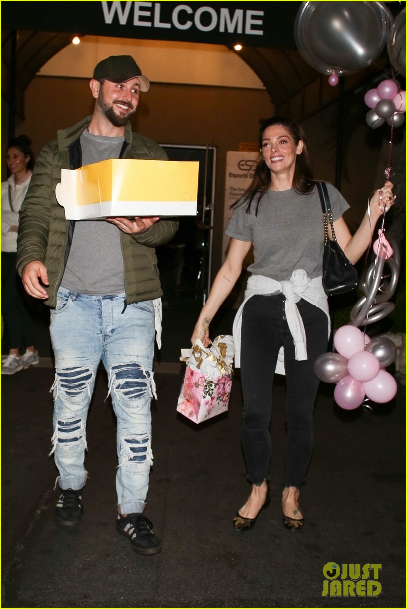 ashley greene celebrates 33rd birthday party with a bowling party 014440609