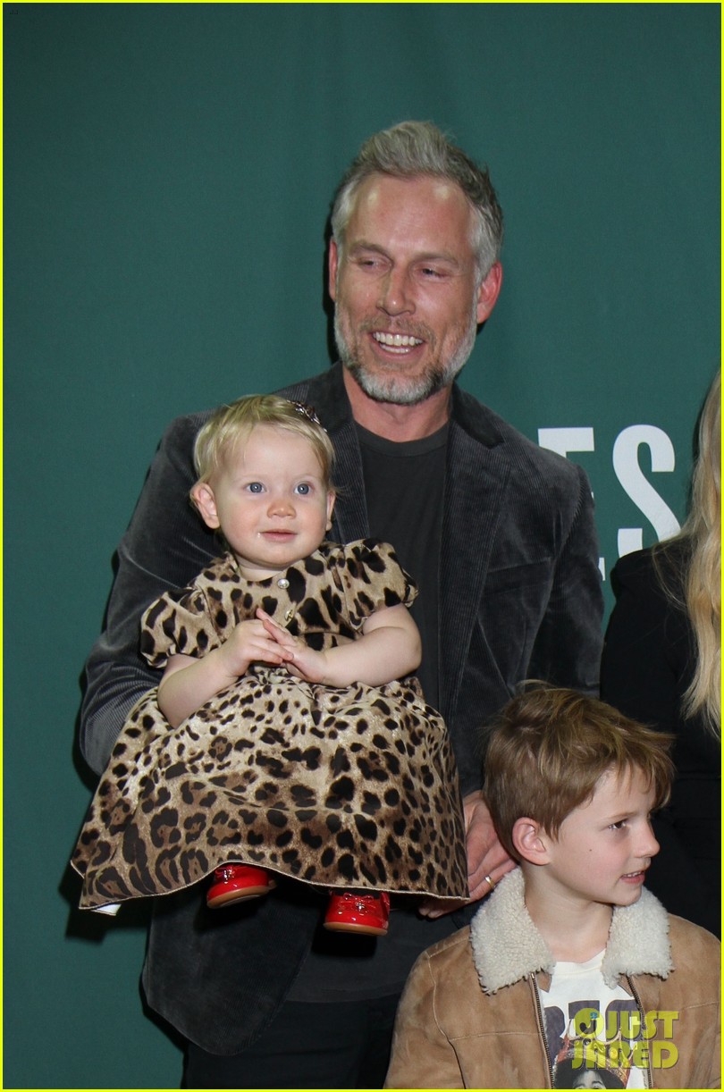 Jessica Simpson Gets Support From Husband Eric Johnson & Kids at NYC Book  Event!: Photo 4429693, Ace Johnson, Birdie Johnson, Eric Johnson, Jessica  Simpson, Maxwell Johnson Photos