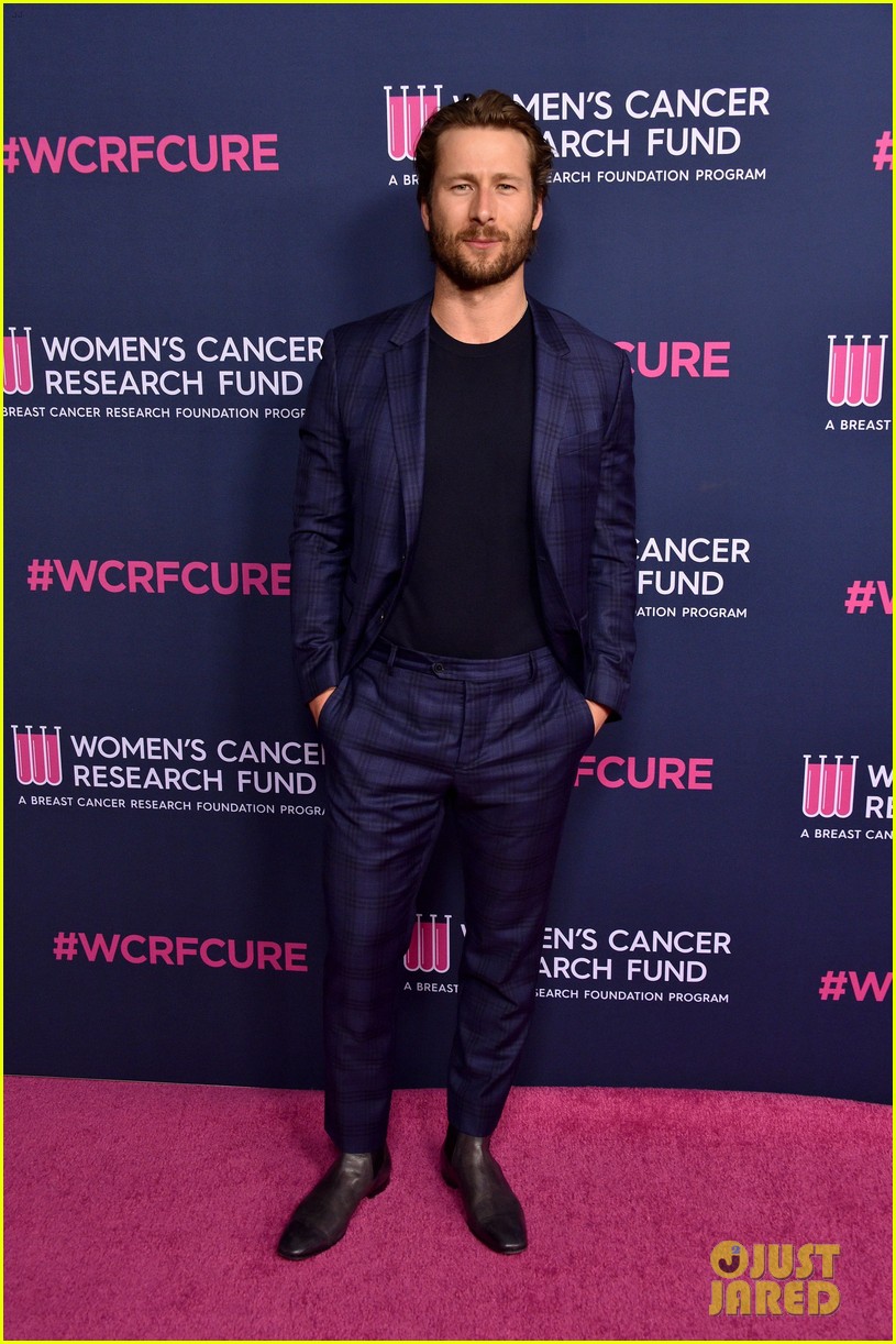 jonas brothers bring the color to womens cancer research funds an unforgettable evening 094443565