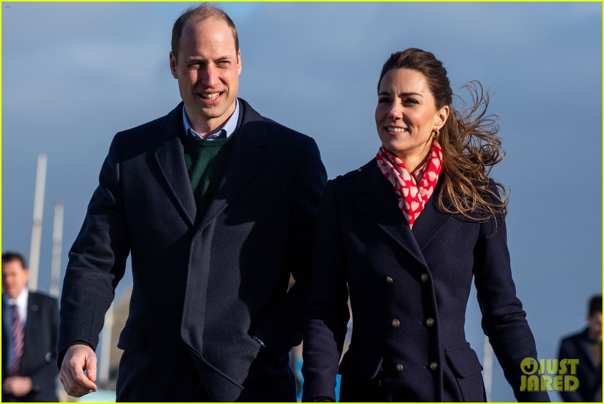 Kate Middleton & Prince William Treat Themselves To Ice Cream During