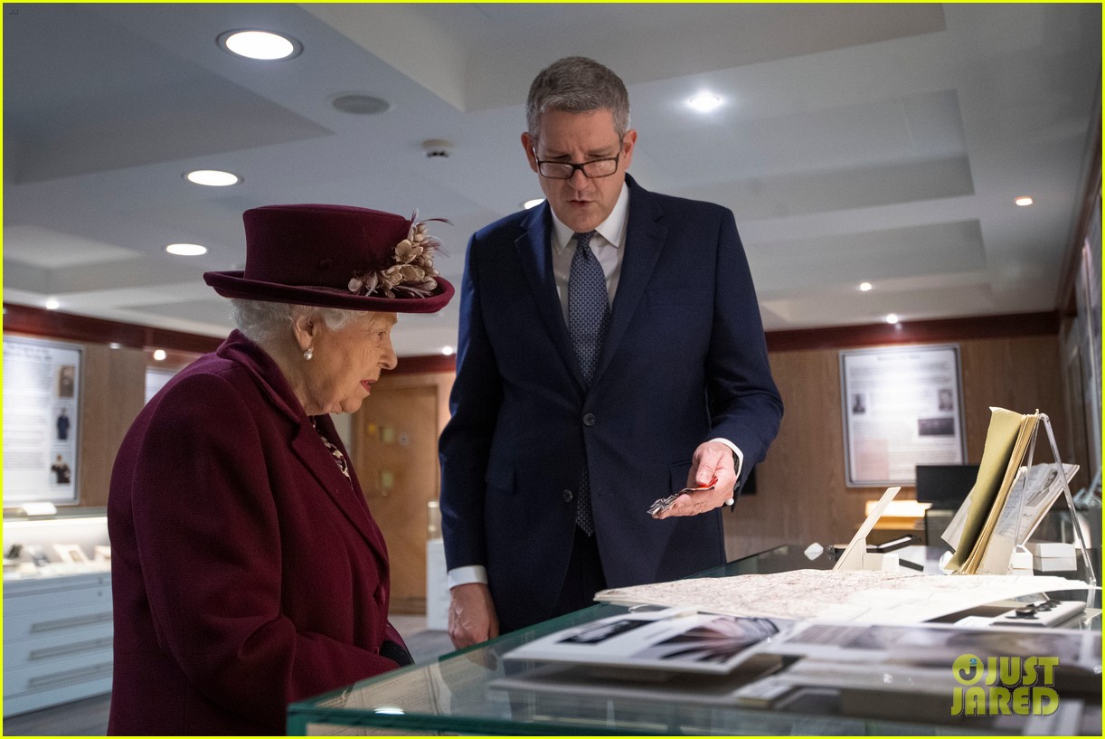 Queen Elizabeth Makes a 'Secret' Visit to an Important Location in(01)