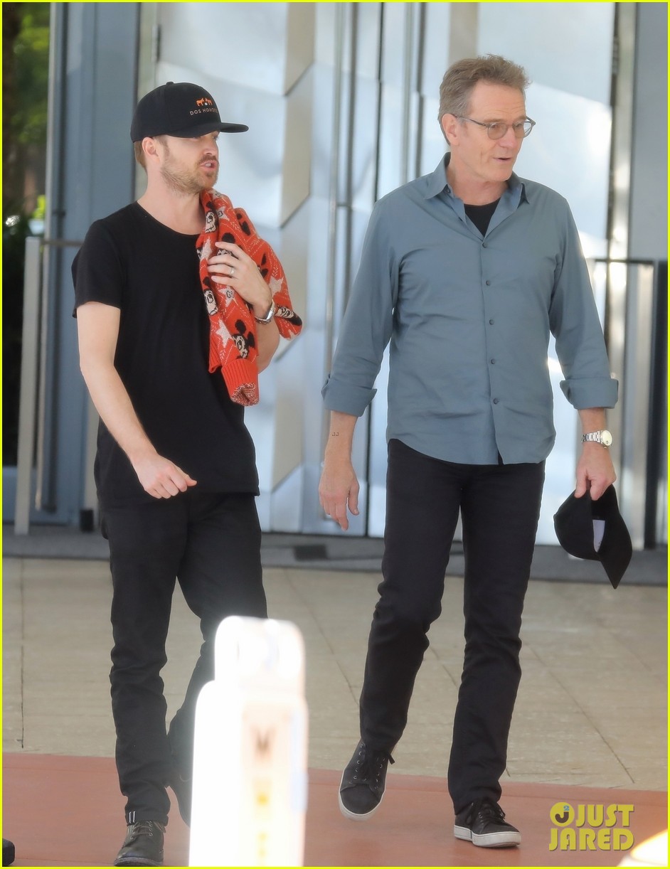 Jeremy Renner, Jamie Foxx, & More Attend Super Bowl 2020 in Miami