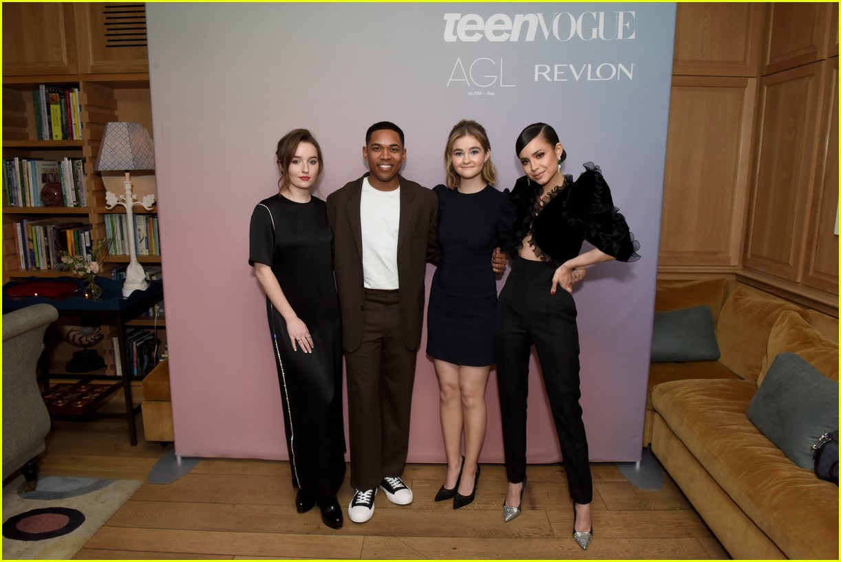 teen vogue young hollywood issue 024430681