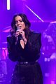 mandy moore performs when i wasnt watching during empty fallon audience 02