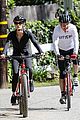 dennis quaid biking with fiancee laura savoie 14