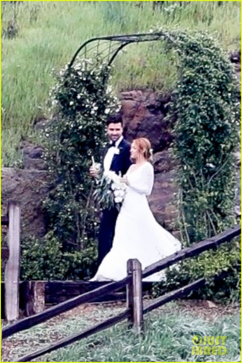 see photos from brittany snow tyler stanaland wedding 05