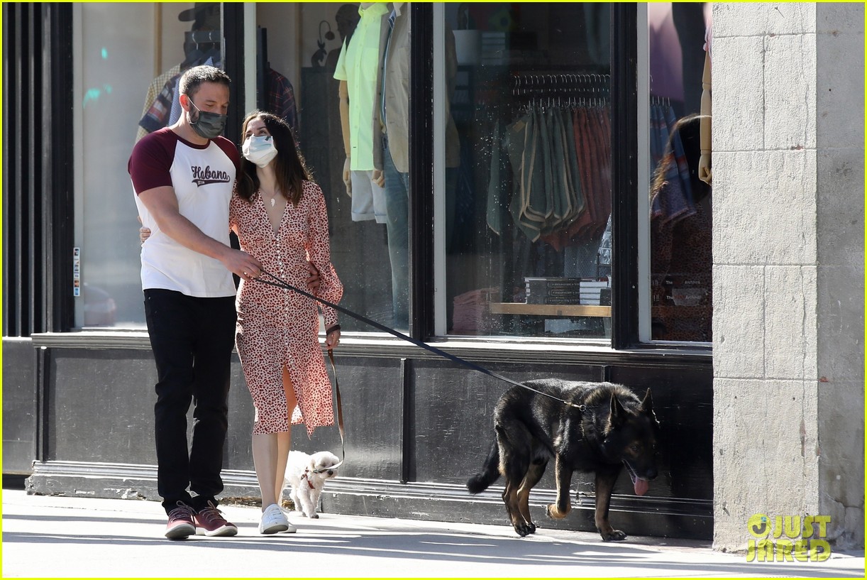 Ben Affleck Wears Shirt from His & Ana de Armas' Havana Trip During