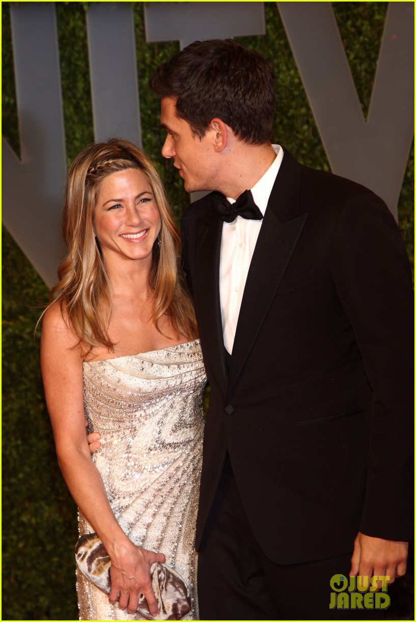 Jennifer Aniston Comments on Ex Boyfriend John Mayer's Instagram Live