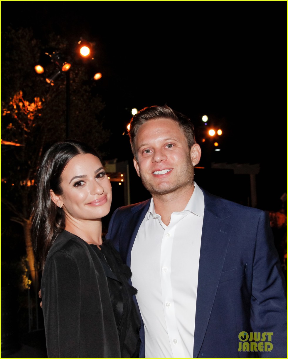Lea Michele Is Pregnant, Expecting First Child with Zandy Reich Photo