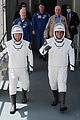 astronauts bob behnken doug hurley say goodbye to families 01