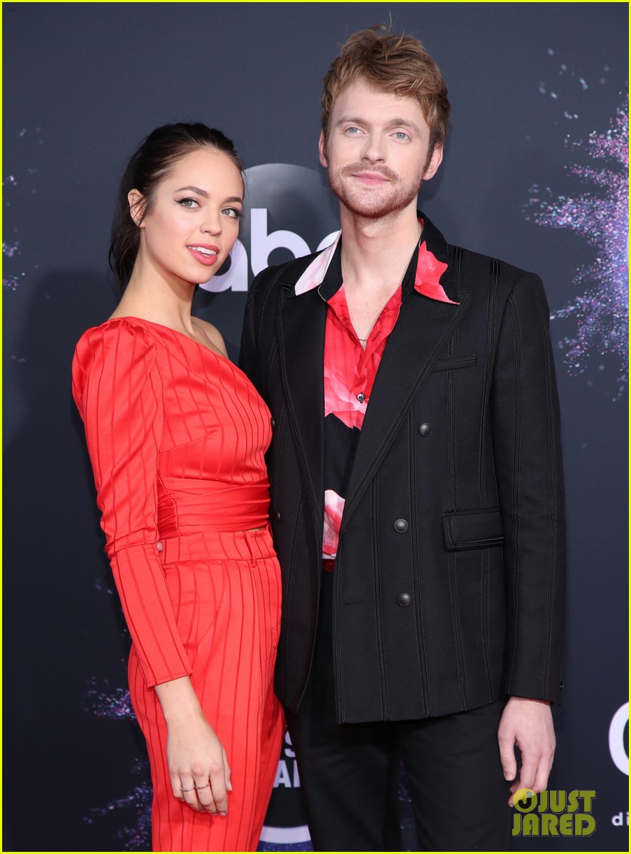 finneas reveals if he plans on proposing claudia sulewski 02