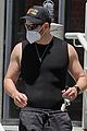 kellan lutz shows off his muscles in a tight tank 04