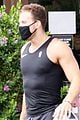 blake griffin abs can be seen through tight tank 05