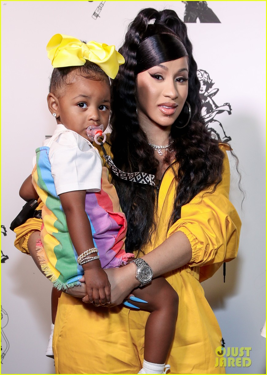 cardi b walks red carpet with kulture at listening party 024463919